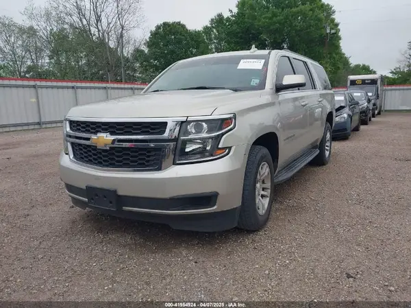 1GNSCHKC5GR409632 2016 CHEVROLET SUBURBAN - Image 2