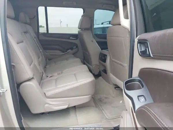 1GNSCHKC5GR409632 2016 CHEVROLET SUBURBAN - Image 8