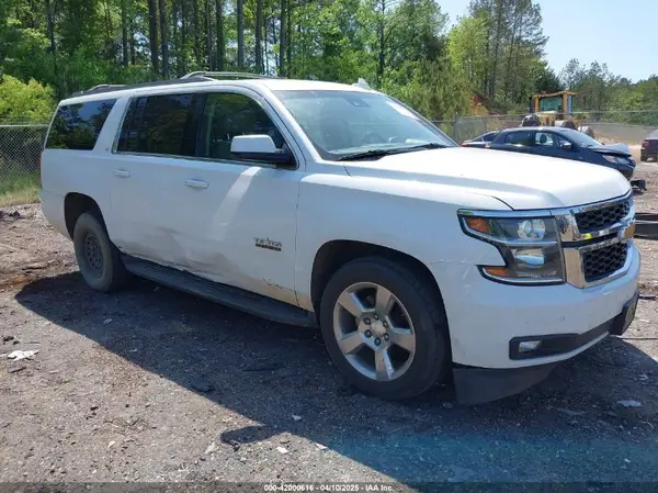 1GNSCHKC5HR346968 2017 CHEVROLET SUBURBAN - Image 1