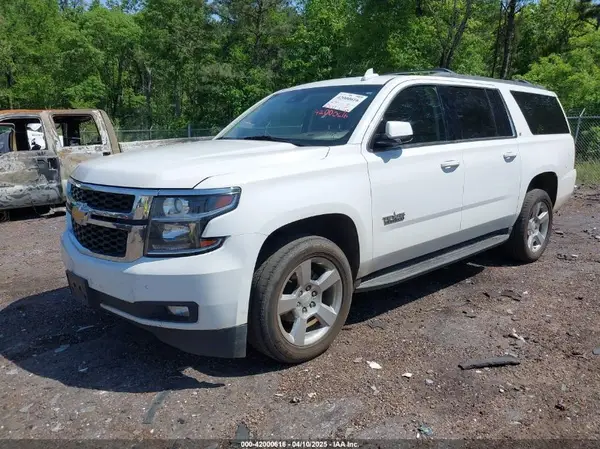 1GNSCHKC5HR346968 2017 CHEVROLET SUBURBAN - Image 2