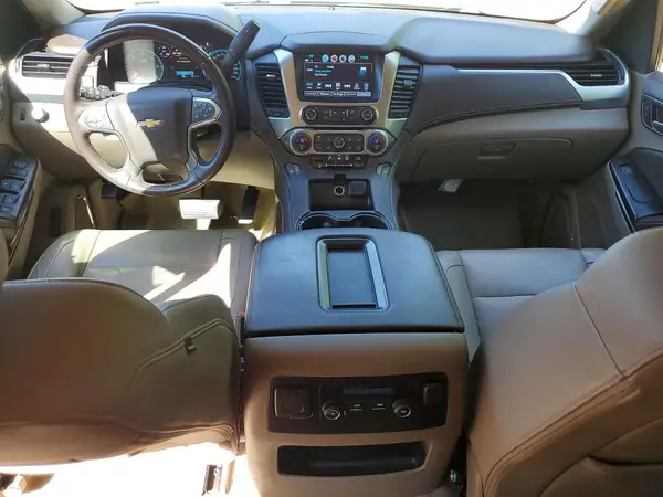 1GNSCHKC5HR390890 2017 CHEVROLET SUBURBAN - Image 8