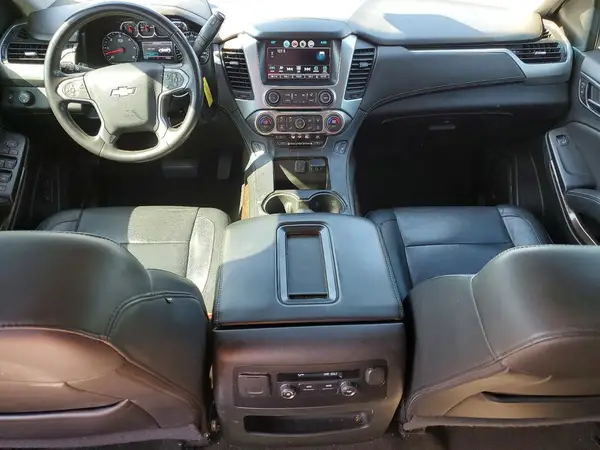 1GNSCHKC5JR126736 2018 CHEVROLET SUBURBAN - Image 8