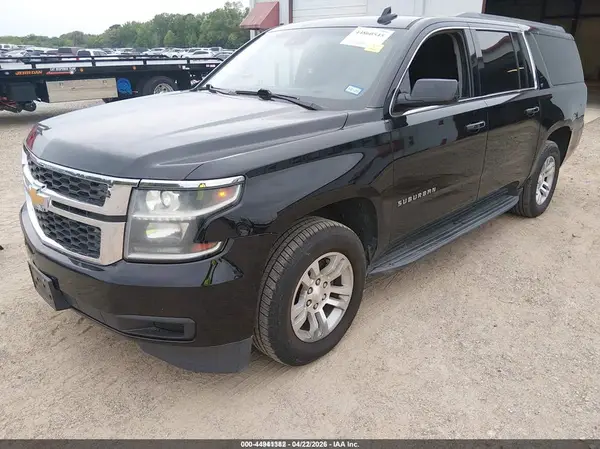 1GNSCHKC5JR224780 2018 CHEVROLET SUBURBAN - Image 2