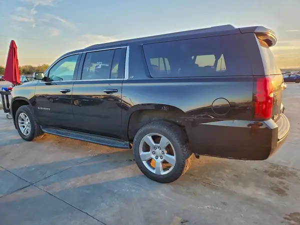 1GNSCHKC5JR337371 2018 CHEVROLET SUBURBAN - Image 2
