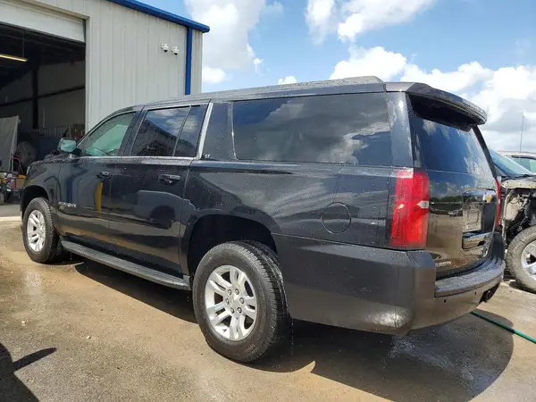 1GNSCHKC5JR371326 2018 CHEVROLET SUBURBAN - Image 2