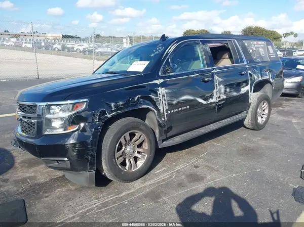 1GNSCHKC5KR109923 2019 CHEVROLET SUBURBAN - Image 2