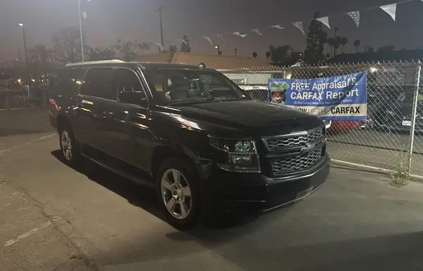 1GNSCHKC5KR160239 2019 CHEVROLET SUBURBAN - Image 1