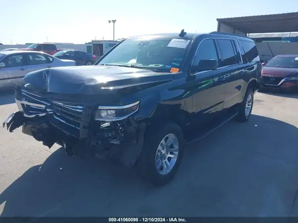 1GNSCHKC5KR192740 2019 CHEVROLET SUBURBAN - Image 2