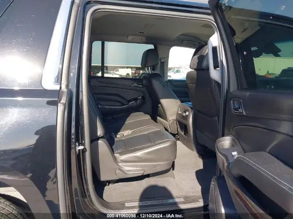 1GNSCHKC5KR192740 2019 CHEVROLET SUBURBAN - Image 8