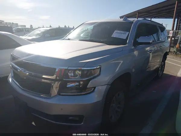 1GNSCHKC5KR257537 2019 CHEVROLET SUBURBAN - Image 2