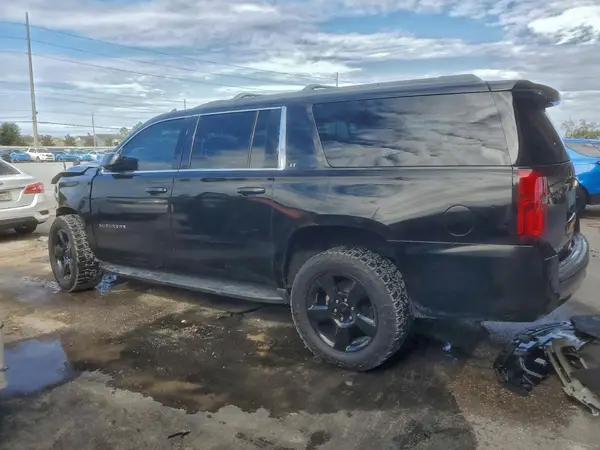 1GNSCHKC5KR328154 2019 CHEVROLET SUBURBAN - Image 2