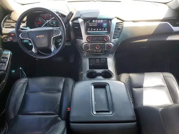 1GNSCHKC5KR390556 2019 CHEVROLET SUBURBAN - Image 8