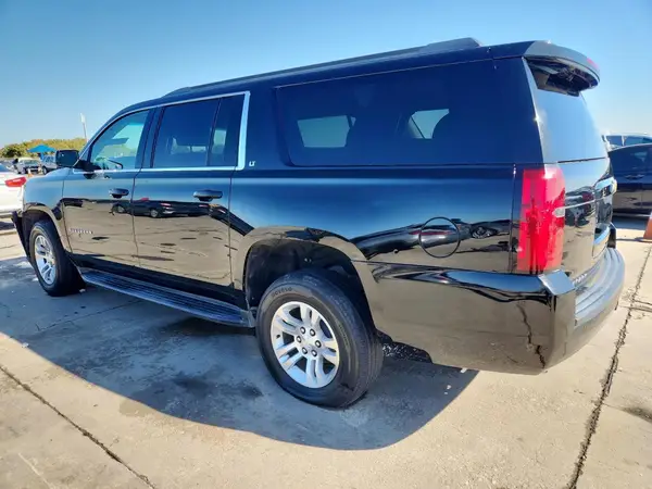 1GNSCHKC5KR400101 2019 CHEVROLET SUBURBAN - Image 2