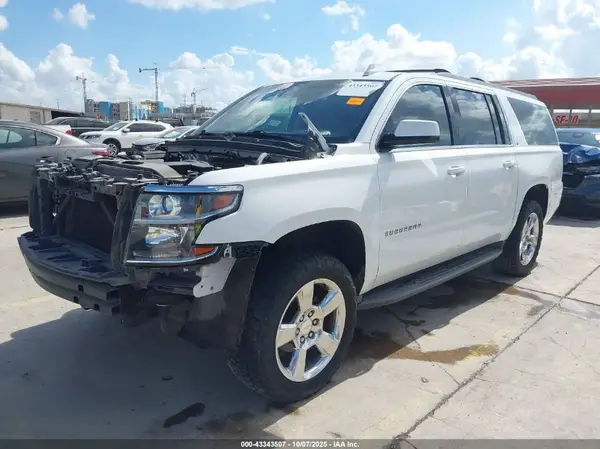 1GNSCHKC6GR143361 2016 CHEVROLET SUBURBAN - Image 2