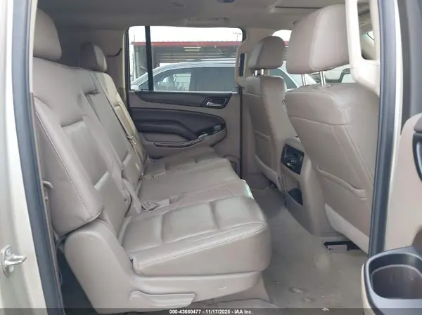 1GNSCHKC6GR375359 2016 CHEVROLET SUBURBAN - Image 8