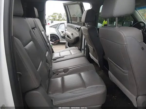 1GNSCHKC6GR464543 2016 CHEVROLET SUBURBAN - Image 8