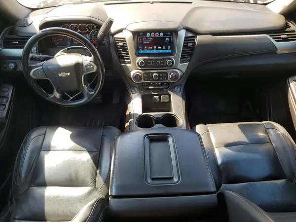 1GNSCHKC6HR180668 2017 CHEVROLET SUBURBAN - Image 8
