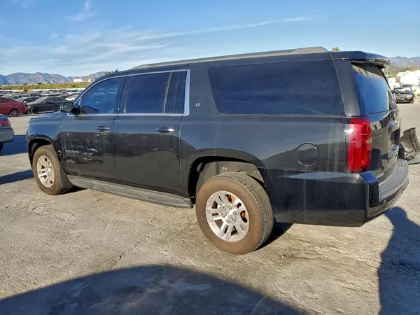 1GNSCHKC6HR195204 2017 CHEVROLET SUBURBAN - Image 2