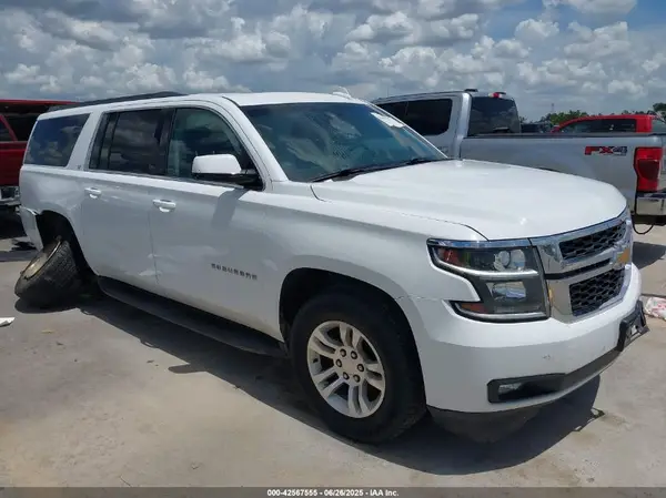 1GNSCHKC6HR267843 2017 CHEVROLET SUBURBAN - Image 1