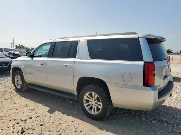 1GNSCHKC6JR377832 2018 CHEVROLET SUBURBAN - Image 2