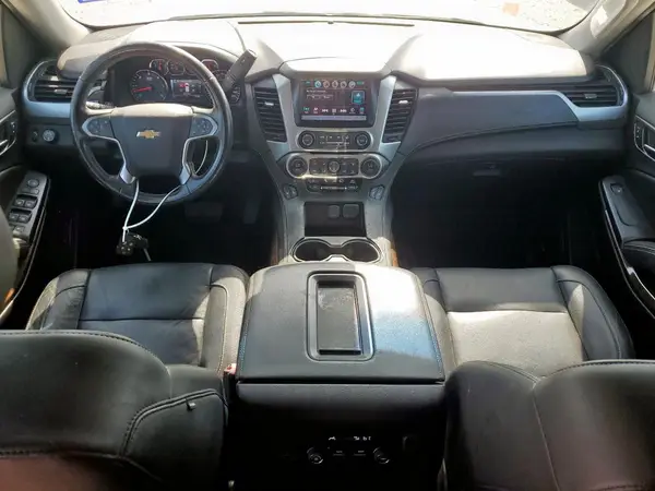 1GNSCHKC6JR377832 2018 CHEVROLET SUBURBAN - Image 8