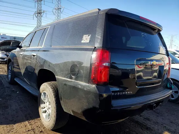 1GNSCHKC6JR390578 2018 CHEVROLET SUBURBAN - Image 2