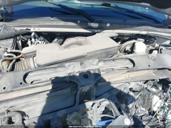 1GNSCHKC6JR398132 2018 CHEVROLET SUBURBAN - Image 8