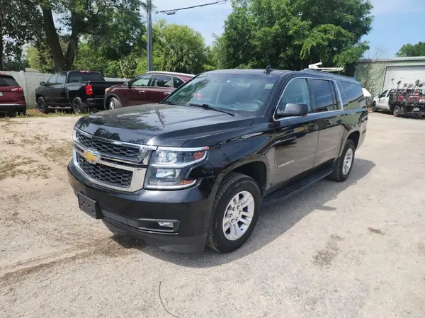 1GNSCHKC6JR399443 2018 CHEVROLET SUBURBAN - Image 2