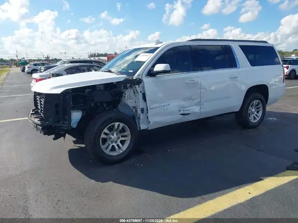 1GNSCHKC6KR128979 2019 CHEVROLET SUBURBAN - Image 2