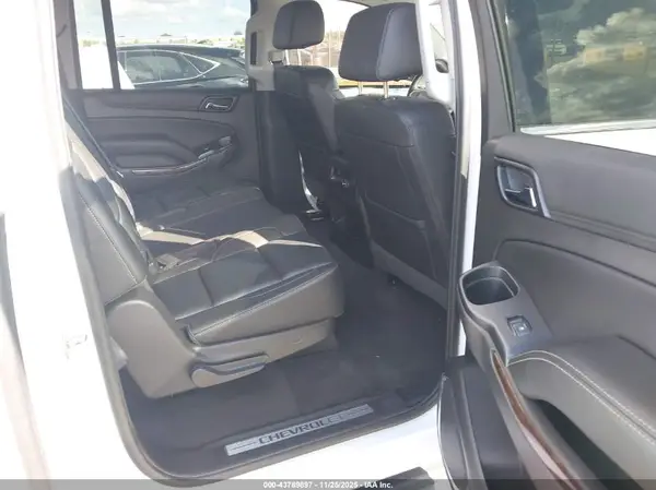 1GNSCHKC6KR128979 2019 CHEVROLET SUBURBAN - Image 8