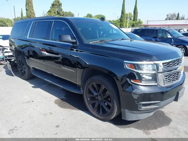 1GNSCHKC6KR178720 2019 CHEVROLET SUBURBAN - Image 1