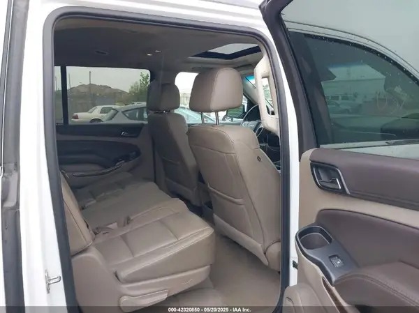 1GNSCHKC6KR200750 2019 CHEVROLET SUBURBAN - Image 8