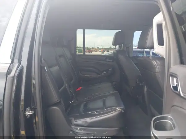 1GNSCHKC6KR203700 2019 CHEVROLET SUBURBAN - Image 8