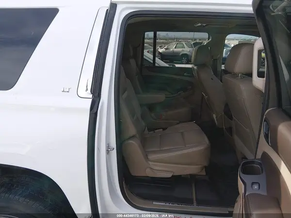 1GNSCHKC6KR225146 2019 CHEVROLET SUBURBAN - Image 8