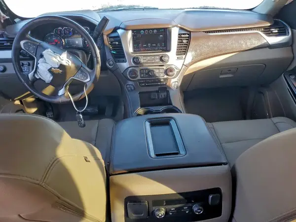 1GNSCHKC6KR231187 2019 CHEVROLET SUBURBAN - Image 8