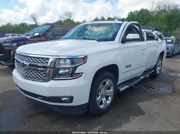 1GNSCHKC6KR234560 2019 CHEVROLET SUBURBAN - Image 2