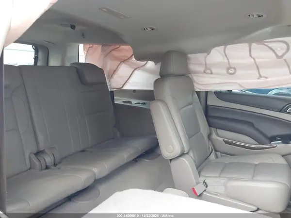 1GNSCHKC6KR267042 2019 CHEVROLET SUBURBAN - Image 8