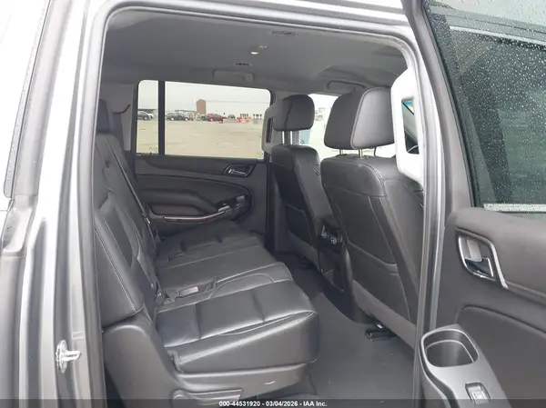 1GNSCHKC6KR401256 2019 CHEVROLET SUBURBAN - Image 8