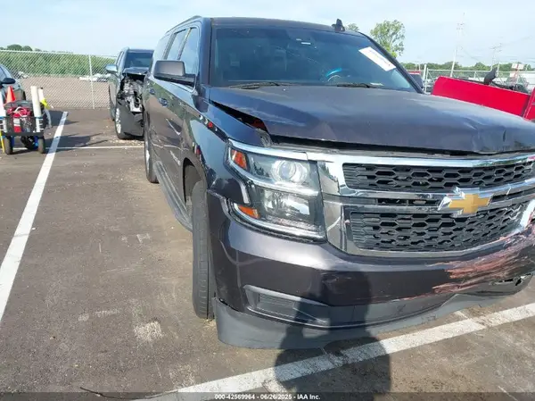 1GNSCHKC7GR166857 2016 CHEVROLET SUBURBAN - Image 1