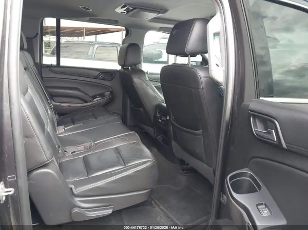 1GNSCHKC7GR211098 2016 CHEVROLET SUBURBAN - Image 8