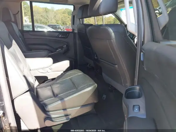 1GNSCHKC7GR235997 2016 CHEVROLET SUBURBAN - Image 8