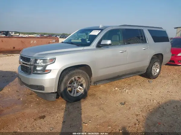 1GNSCHKC7GR341284 2016 CHEVROLET SUBURBAN - Image 2