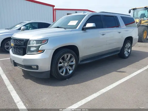 1GNSCHKC7GR364709 2016 CHEVROLET SUBURBAN - Image 2