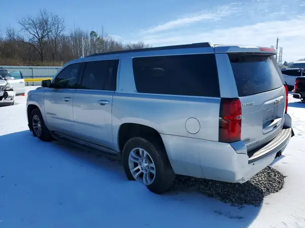 1GNSCHKC7HR365635 2017 CHEVROLET SUBURBAN - Image 2