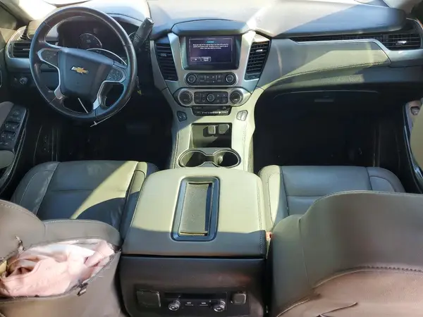 1GNSCHKC7HR365635 2017 CHEVROLET SUBURBAN - Image 8