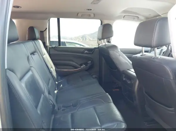 1GNSCHKC7JR130805 2018 CHEVROLET SUBURBAN - Image 8