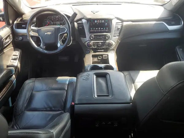 1GNSCHKC7JR163299 2018 CHEVROLET SUBURBAN - Image 8