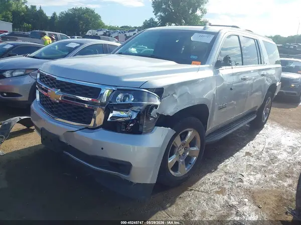 1GNSCHKC7KR105307 2019 CHEVROLET SUBURBAN - Image 2