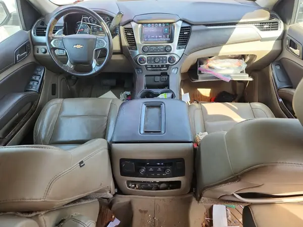 1GNSCHKC7KR336899 2019 CHEVROLET SUBURBAN - Image 8