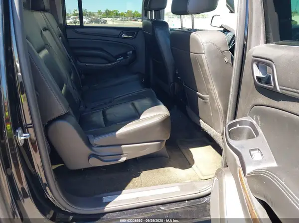 1GNSCHKC8GR118722 2016 CHEVROLET SUBURBAN - Image 8